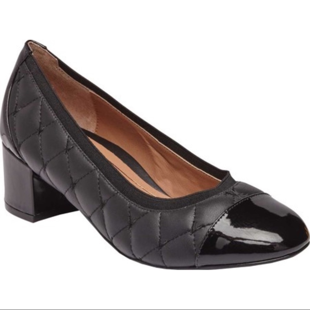 Vionic Black Quilted Heels